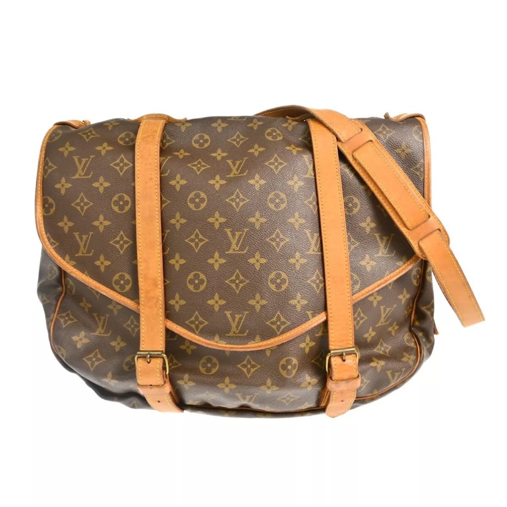 SOLD!!!!!! Louis Vuitton Saumur 43